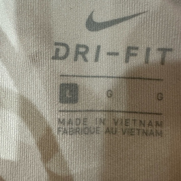 Nike Pink Dri-FIT Performance Hoodie Size Large - Picture 4 of 5